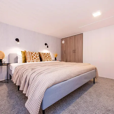Sigma Skyline Lofts By Reside Baltic